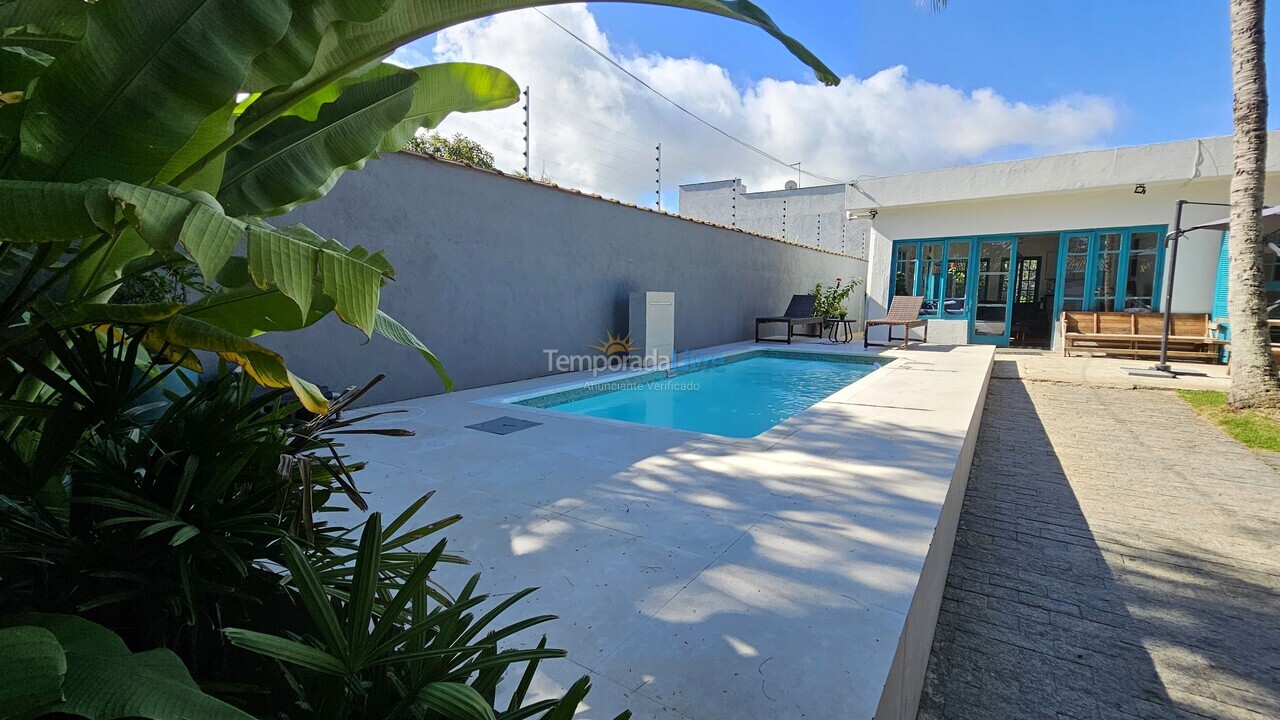 Casa para alquiler de vacaciones em Guarujá (Praia do Pernambuco)