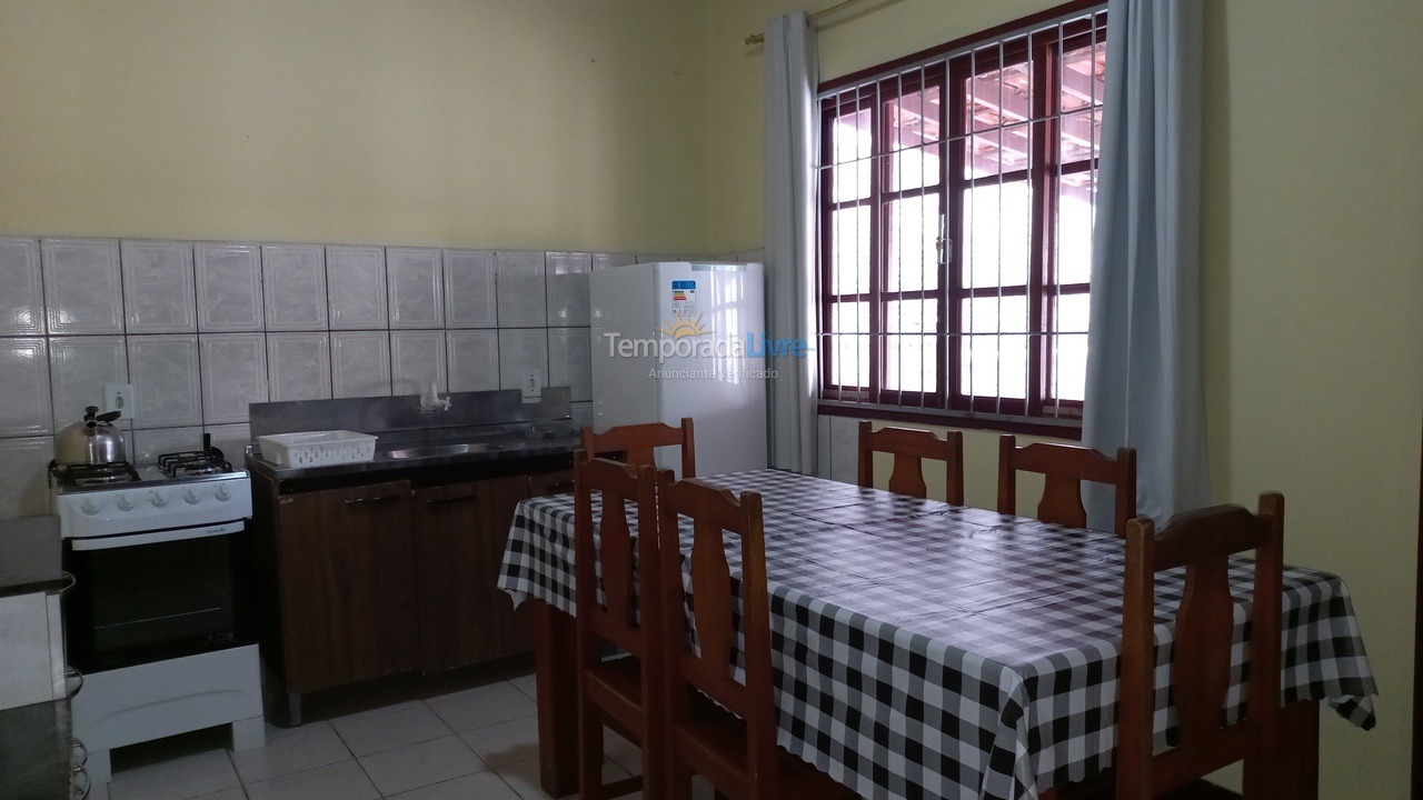 Casa para aluguel de temporada em Florianopolis (Praia dos Ingleses)