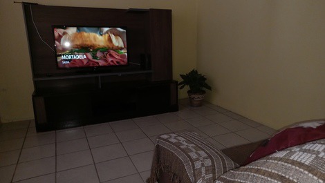 Sala com tv