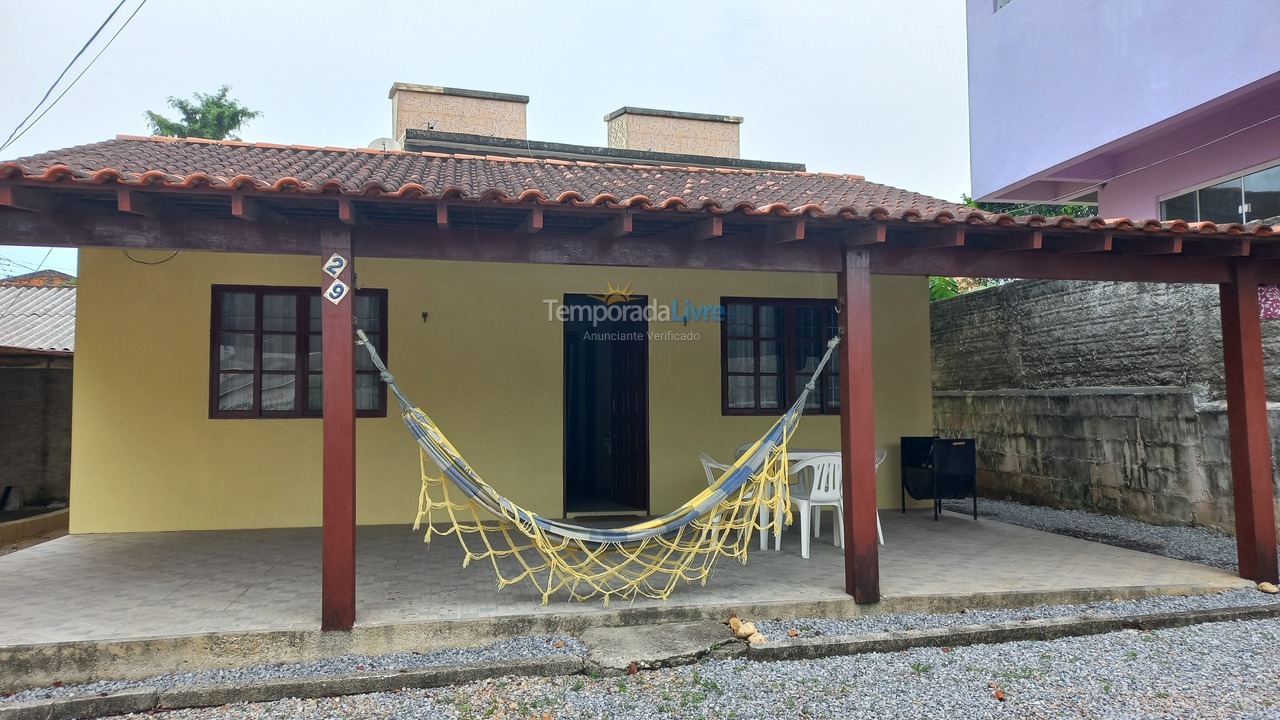 Casa para aluguel de temporada em Florianopolis (Praia dos Ingleses)