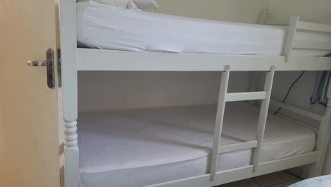 Casa de playa con piscina, dulce hogar