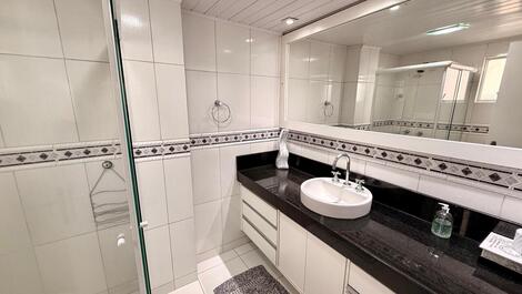 Season Ed. Aconcagua: 3 bedrooms // sea court // air conditioning