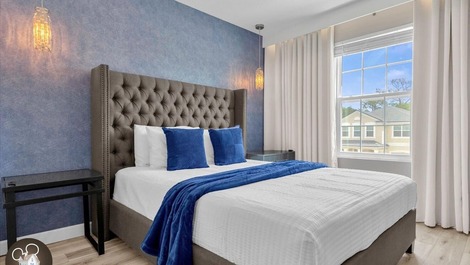 Experimente la magia de Disney mientras se aloja en una casa totalmente equipada.