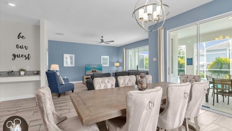 House with themed bedrooms in Orlando