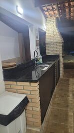 Casa dentro do condomínio