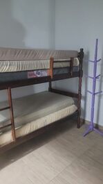 Casa dentro do condomínio