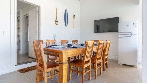 Casa com Piscina Privativa e Área Gourmet em Búzios -Próx. Geribá