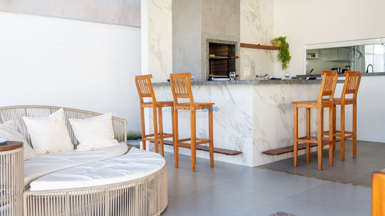 Casa para aluguel de temporada em Armação dos Búzios (São José)