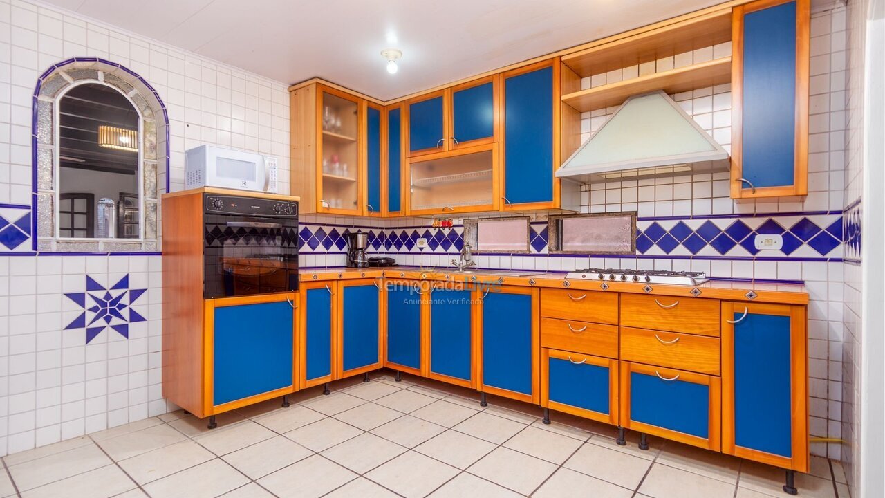 Casa para aluguel de temporada em Armação dos Búzios (Geribá)