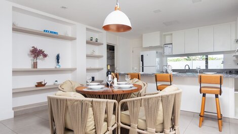 Casa com Piscina Privativa e Área Gourmet em Búzios -Próx. Geribá