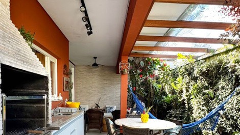 CASA EM CONDOMÍNIO NA PRAIA DE JUQUEHY#LITORAL SP