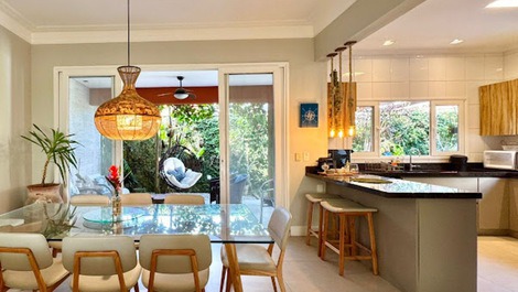 CASA EM CONDOMÍNIO NA PRAIA DE JUQUEHY#LITORAL SP