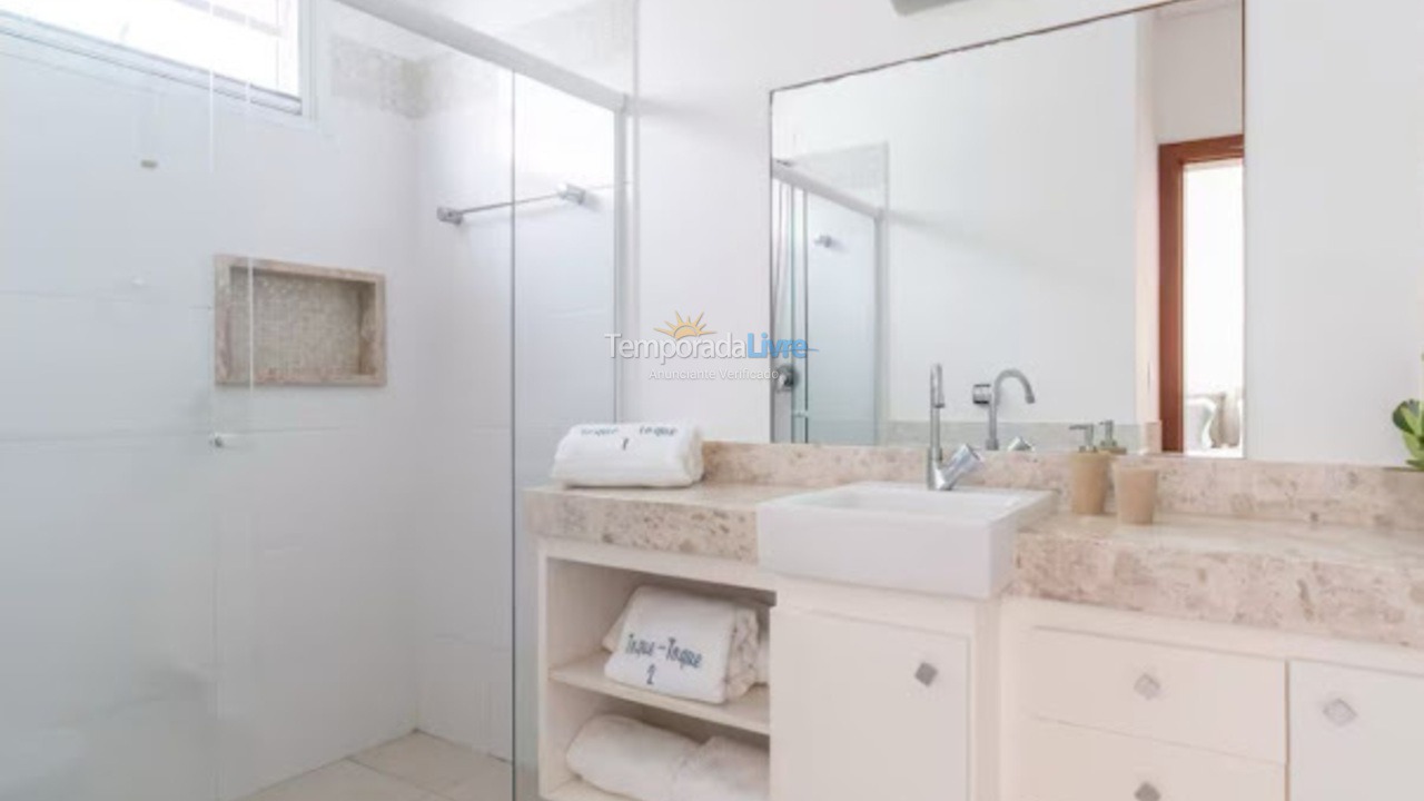 Casa para aluguel de temporada em São Sebastião (Guaecá)