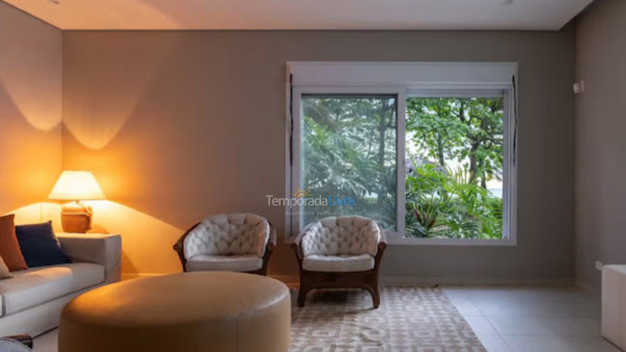 Casa para aluguel de temporada em São Sebastião (Guaecá)