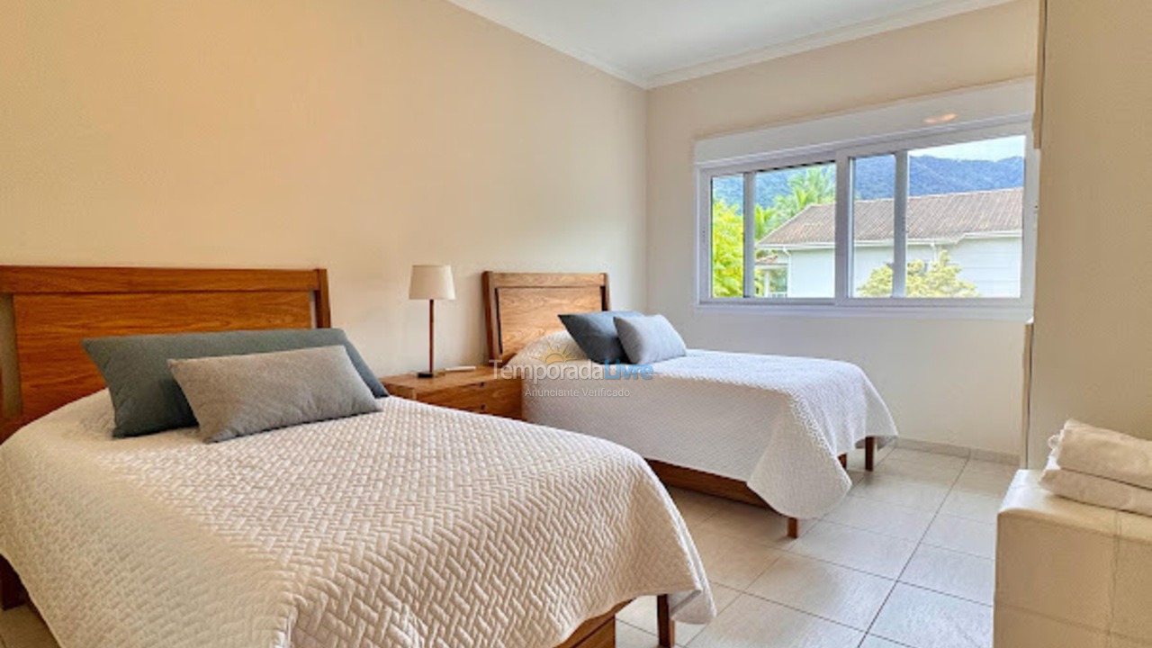 Casa para aluguel de temporada em São Sebastião (Guaecá)