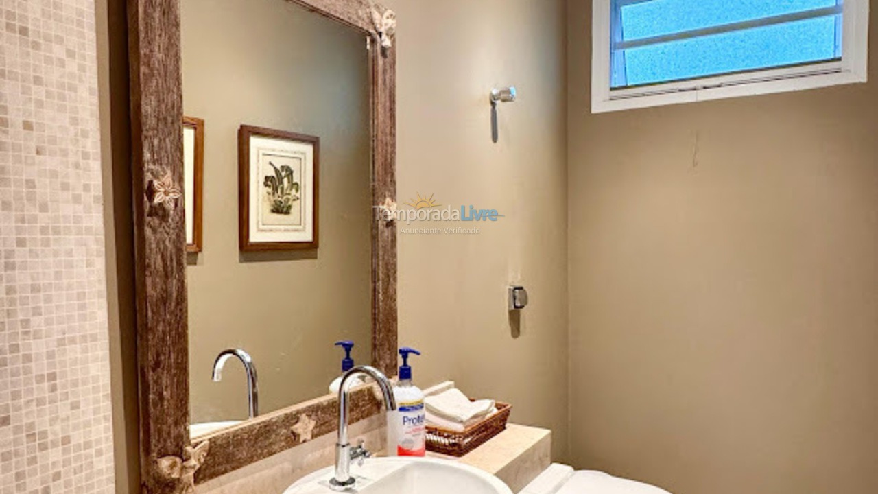Casa para aluguel de temporada em São Sebastião (Guaecá)