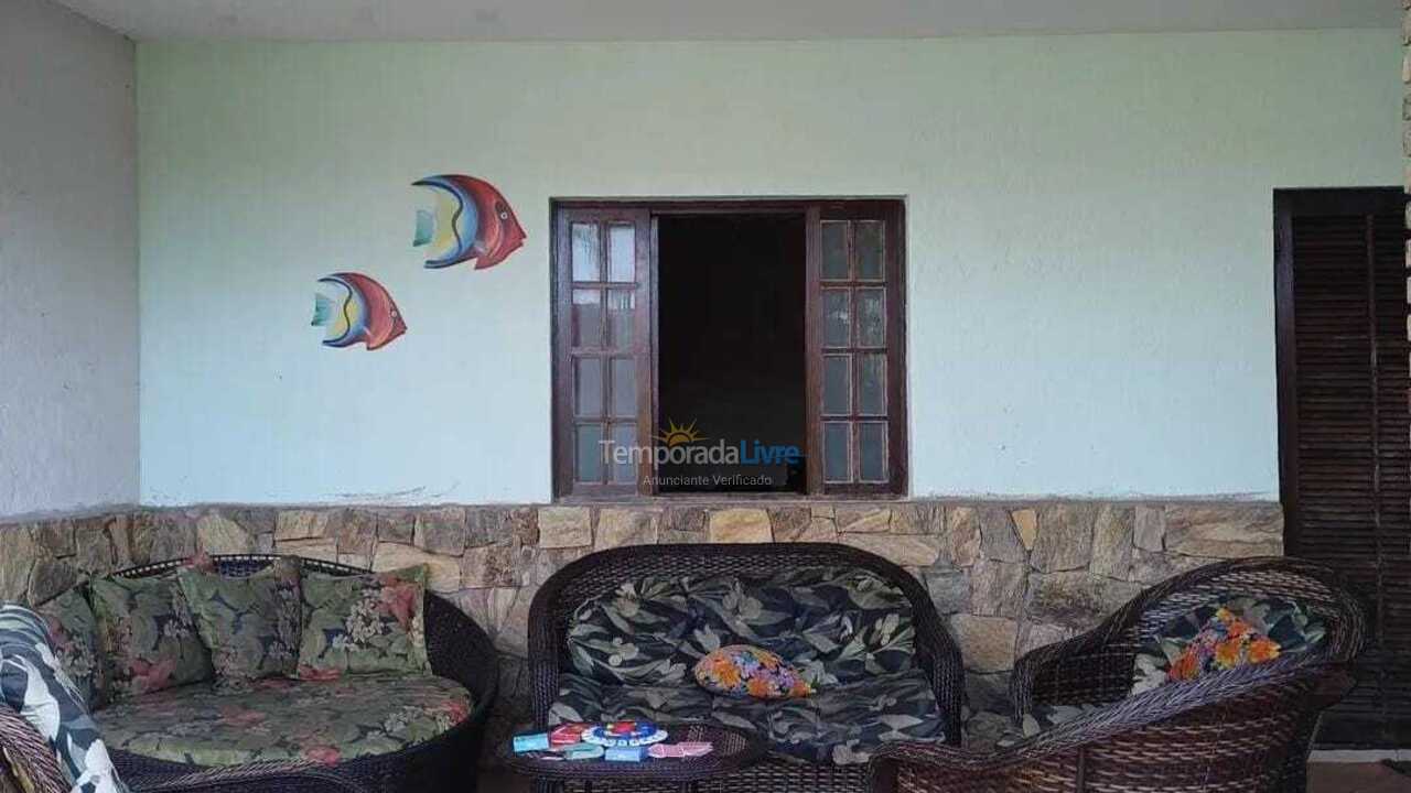 Casa para aluguel de temporada em Caraguatatuba (Massaguaçu)