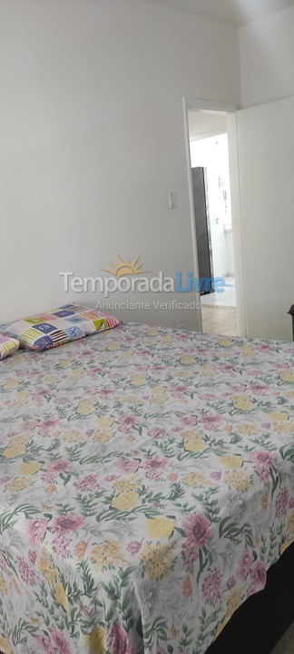 Apartamento para aluguel de temporada em Guarujá (Pitangueiras)
