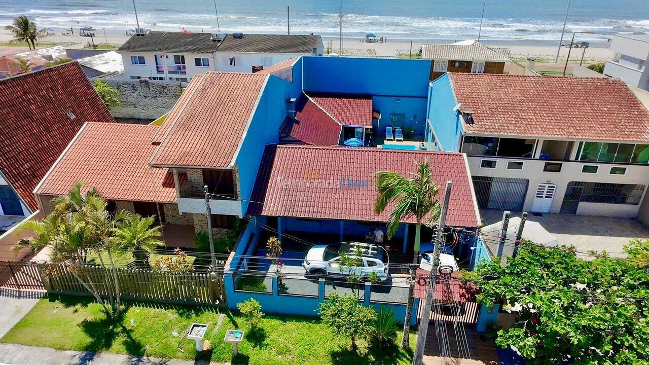 Casa para aluguel de temporada em Matinhos (Caiobá)
