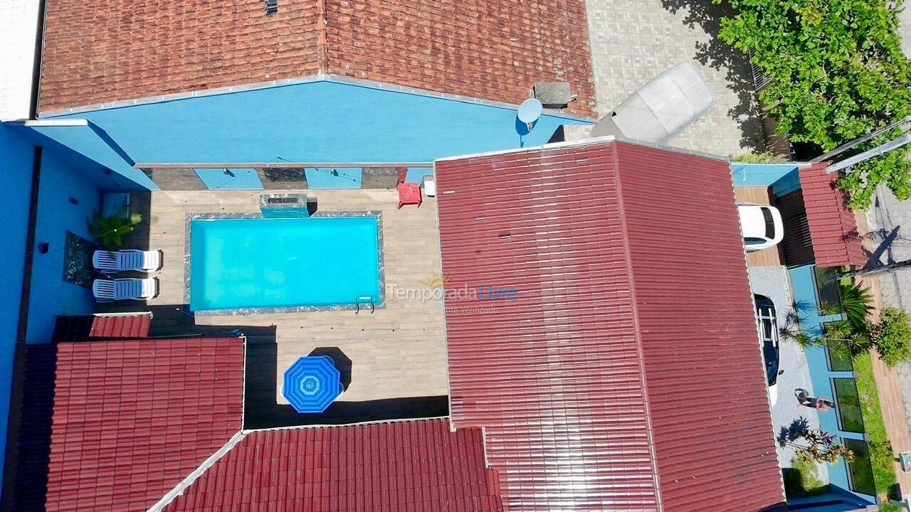 Casa para aluguel de temporada em Matinhos (Caiobá)