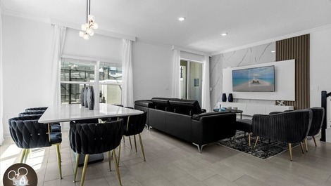 Hermosa casa cerca de Disney en el condominio Storey Lake.