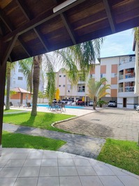 Apartamento 01dormitório na quadra do mar ingleses