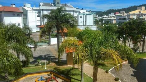 Apartamento 01dormitório na quadra do mar ingleses