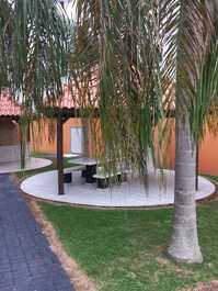 Apartamento 01dormitório na quadra do mar ingleses