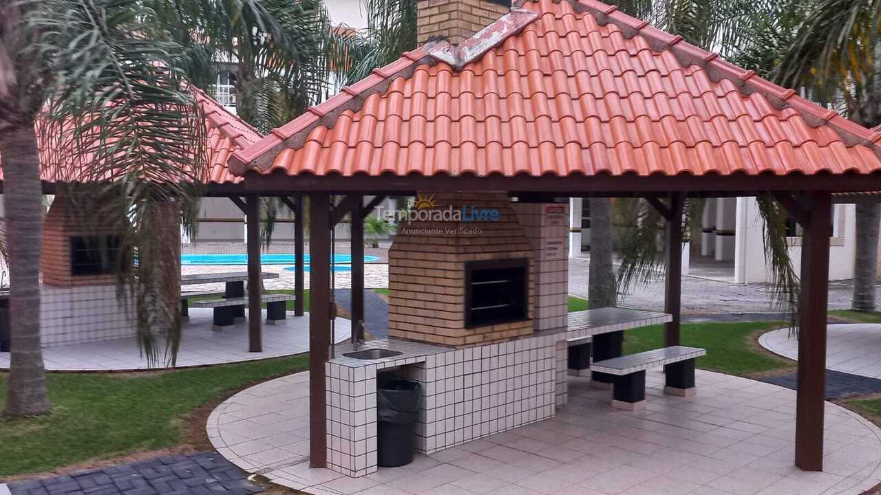 Casa para aluguel de temporada em Florianopolis (Praia dos Ingleses)