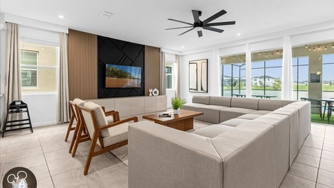 9-bedroom house at Solara Resort