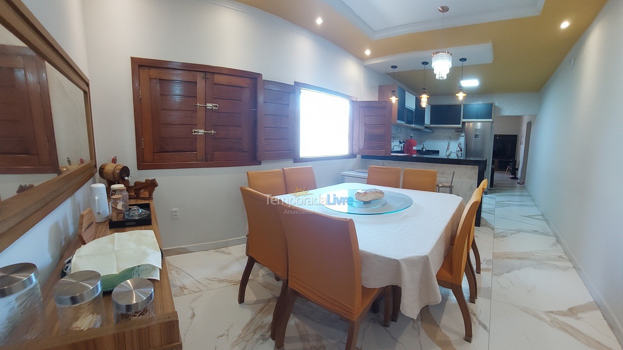 Casa para aluguel de temporada em Nova Viçosa (Sabacui)