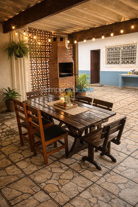 Casa para aluguel de temporada em Praia Grande (Vila Mirim)