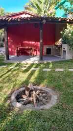 BEAUTIFUL PROPERTY! 1,000 m2 - 3 bedrooms, 2 of which are suites - AÇU DA TORRE