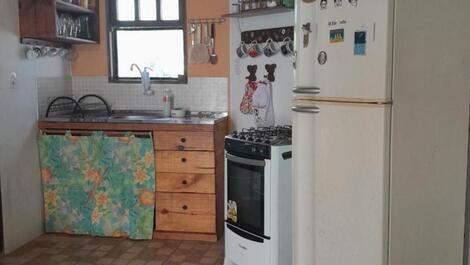 BEAUTIFUL PROPERTY! 1,000 m2 - 3 bedrooms, 2 of which are suites - AÇU DA TORRE