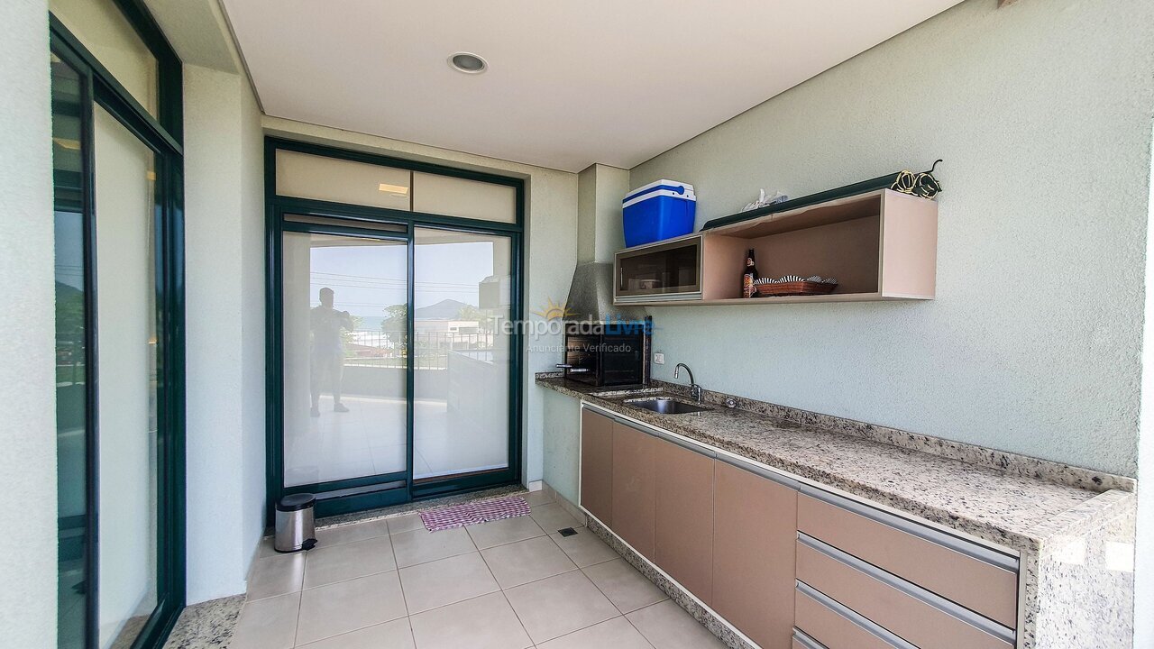 Apartamento para aluguel de temporada em Ubatuba (Praia Grande)