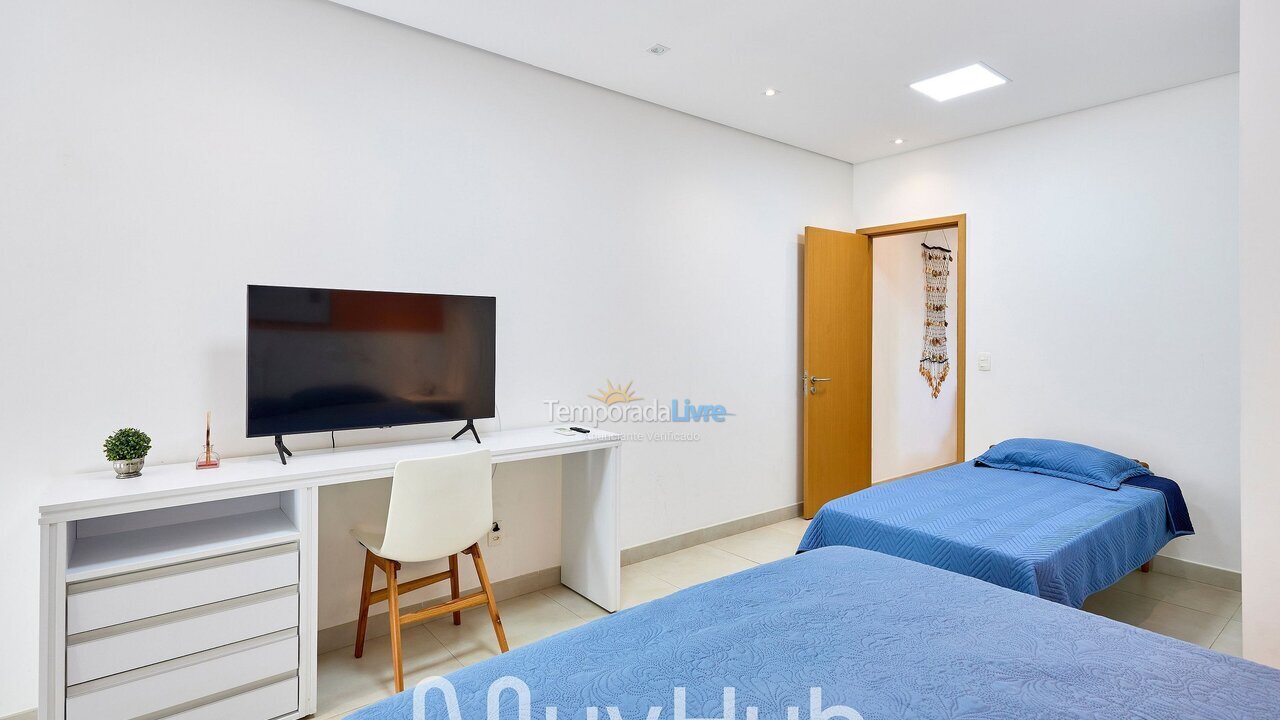 Apartment for vacation rental in Ubatuba (Praia Grande)