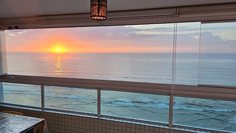 Apartamento frente mar vista maravilhosa
