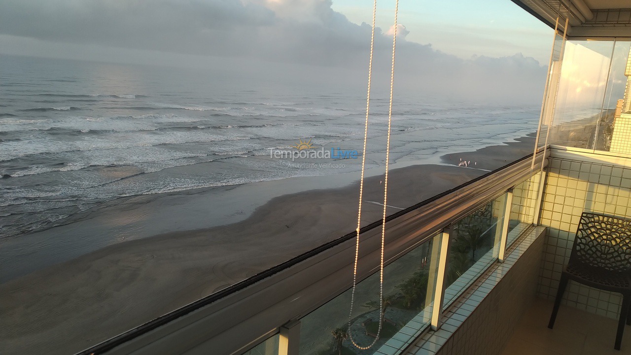 Apartamento para aluguel de temporada em Praia Grande (Jardim Solemar)