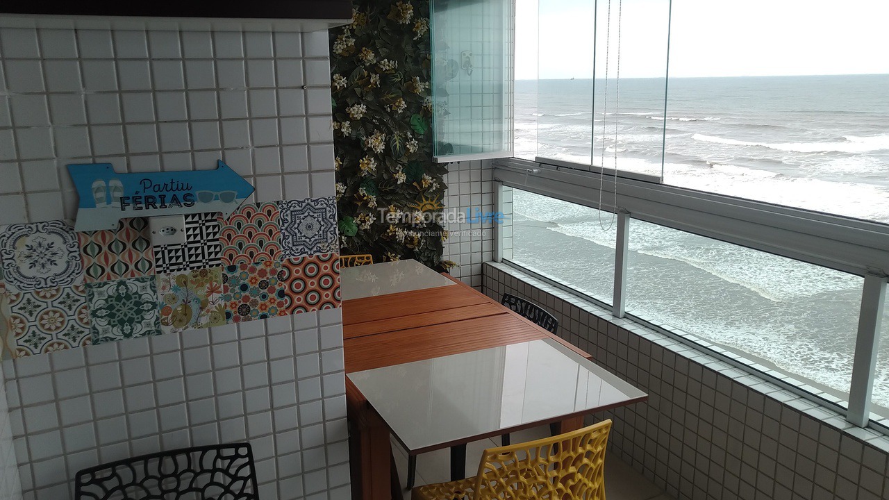 Apartamento para aluguel de temporada em Praia Grande (Jardim Solemar)