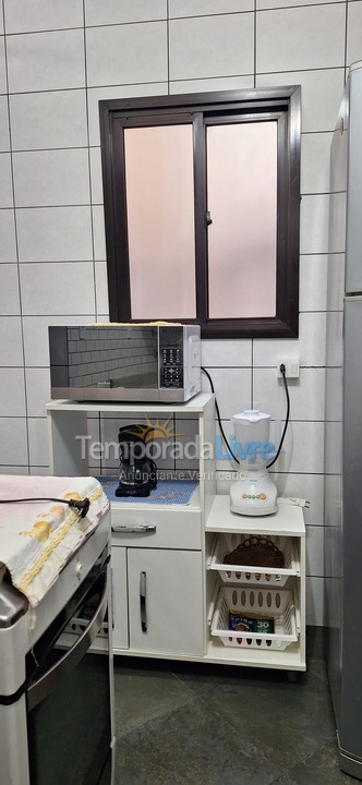 Apartamento para aluguel de temporada em Bertioga (Praia da Enseada)