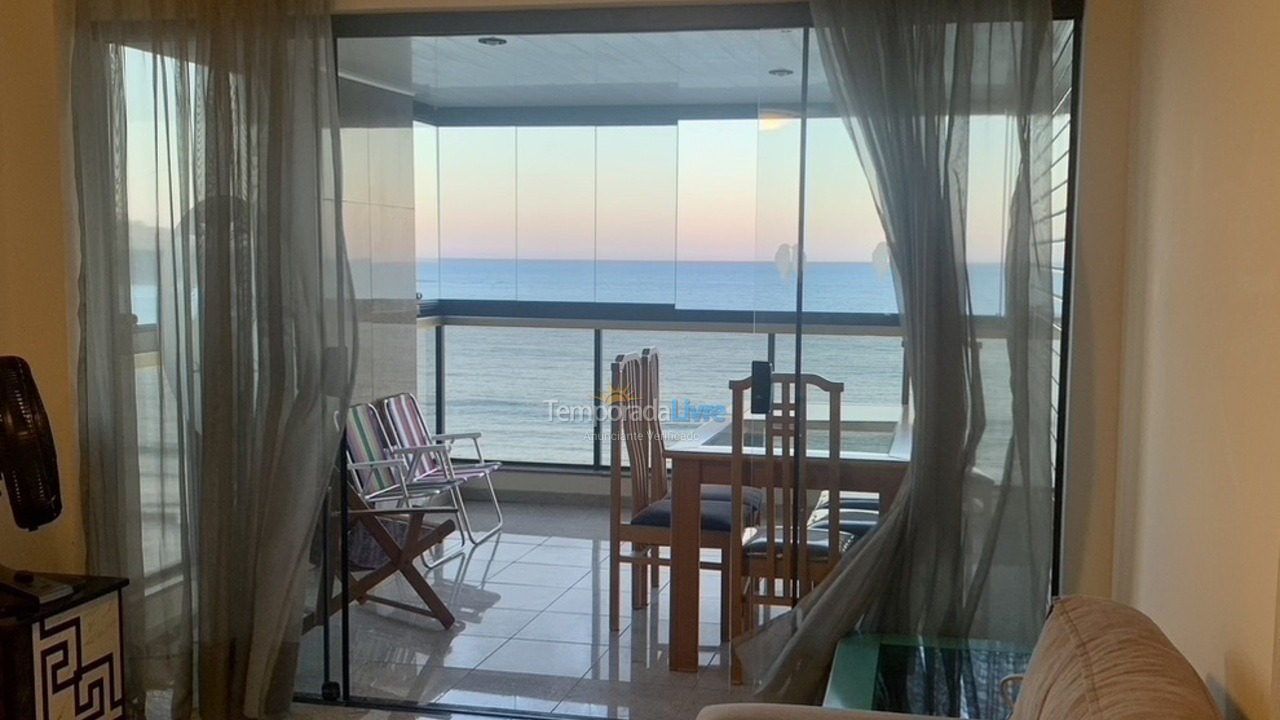 Apartamento para aluguel de temporada em Guarapari (Praia do Morro)