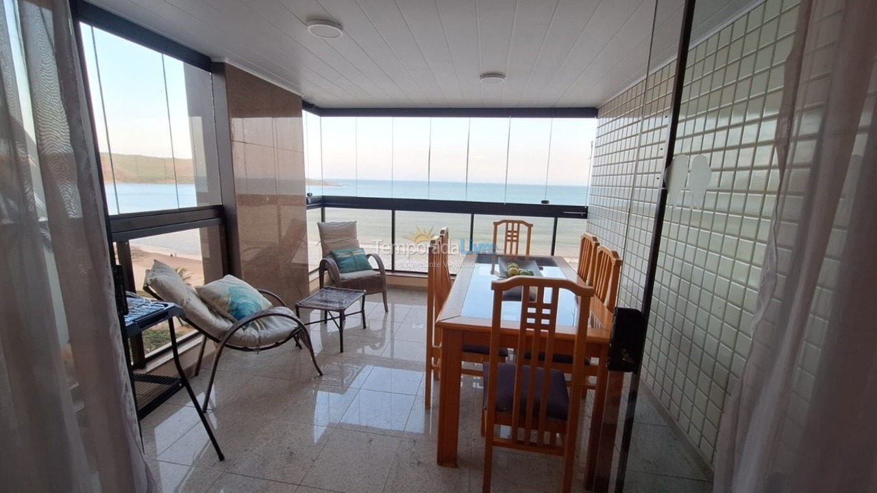 Apartamento para aluguel de temporada em Guarapari (Praia do Morro)