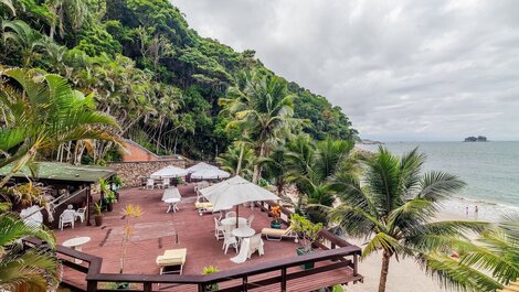 12 steps from the beach • Sleep to the sound of the sea