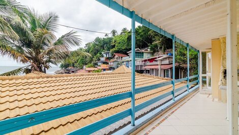 12 steps from the beach • Sleep to the sound of the sea