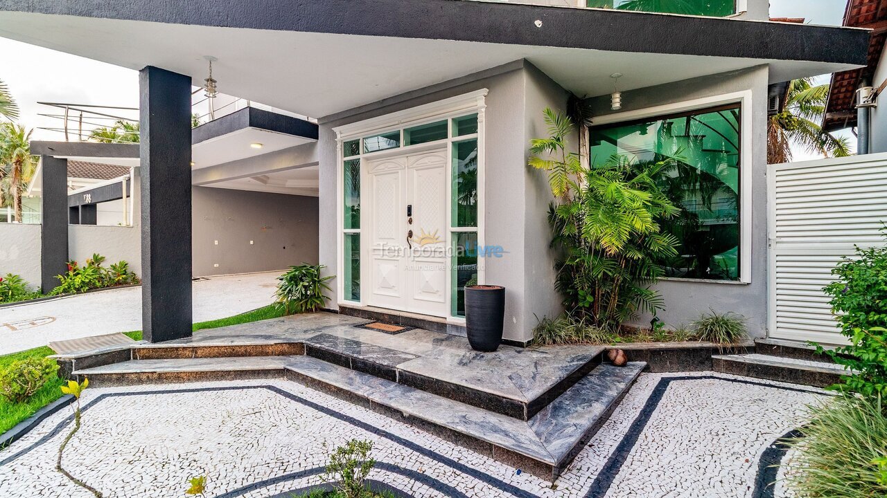 Casa para aluguel de temporada em Guarujá (Jd Acapulco)