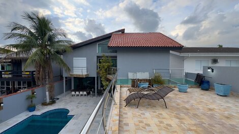 Luxo cond Acapulco piscina - bilhar - churrasqueira