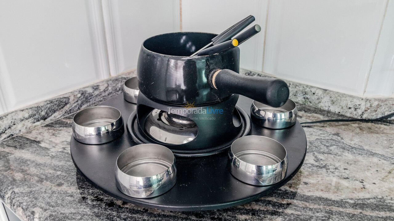 Casa para aluguel de temporada em Guarujá (Jd Acapulco)