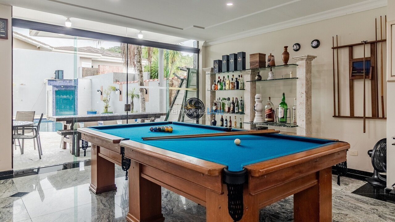 Casa para aluguel de temporada em Guarujá (Jd Acapulco)