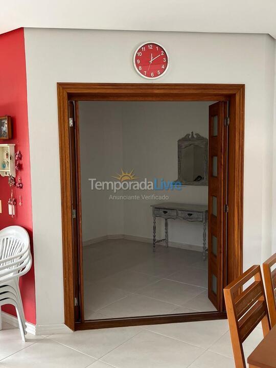 Casa para aluguel de temporada em Garopaba (Jardim Panoramico)