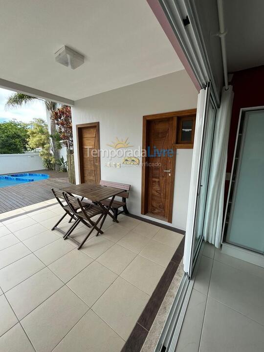 Casa para aluguel de temporada em Garopaba (Jardim Panoramico)